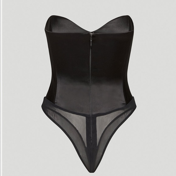 NWOT Babaton ✨Blaze bodysuit✨ - Picture 3 of 6